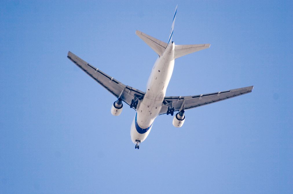 Pressure on Plane Enough to Cause Symptoms in Flight Attendant