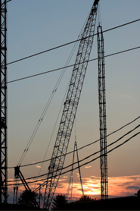 Washington Co. Faces Fines After Mixing Cranes and Power Lines Without Proper Safety Precautions