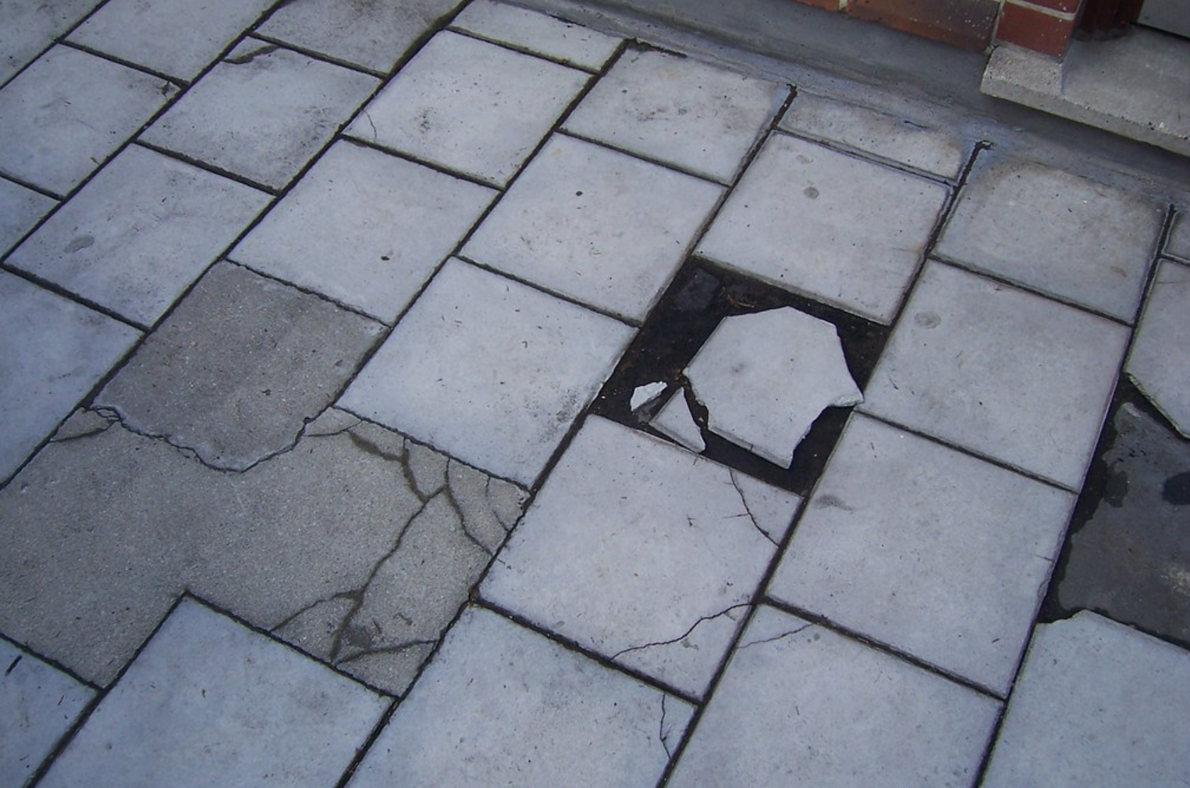 VT Nonprofit Fined for Asbestos Also Failed to Alert Employees About Hazards